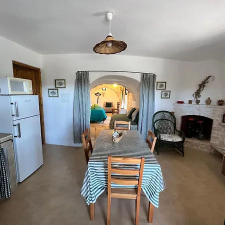 Дом отдыха Trullo Ada *