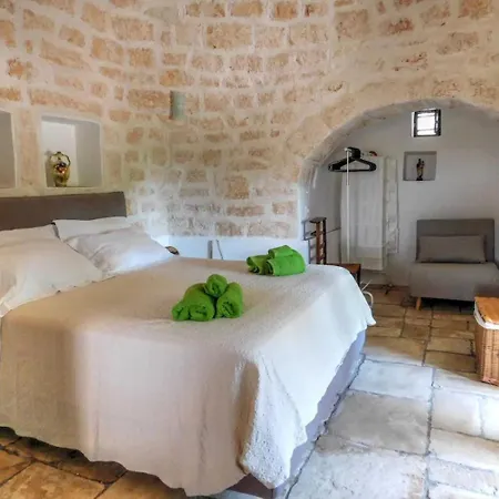 Holiday home Trullo Ada