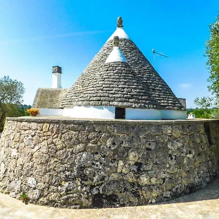 Trullo Ada Челье-Мессапика